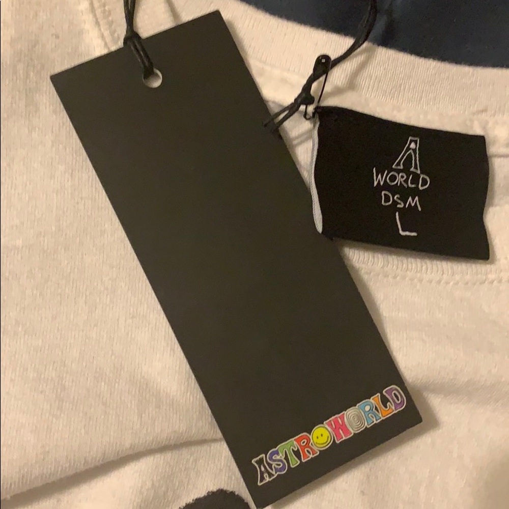 Astroworld Stargazing Tee - Picture 3 of 4